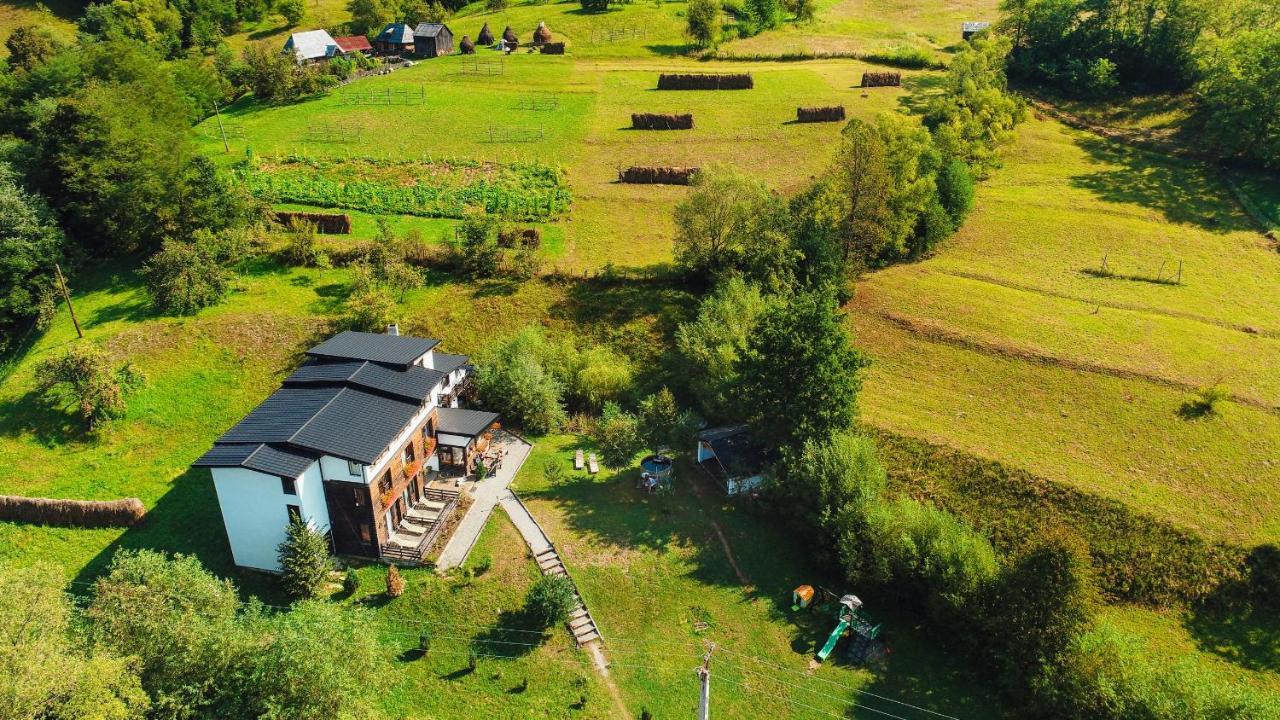 Hotel Talhaus à Vişeu de Sus Extérieur photo