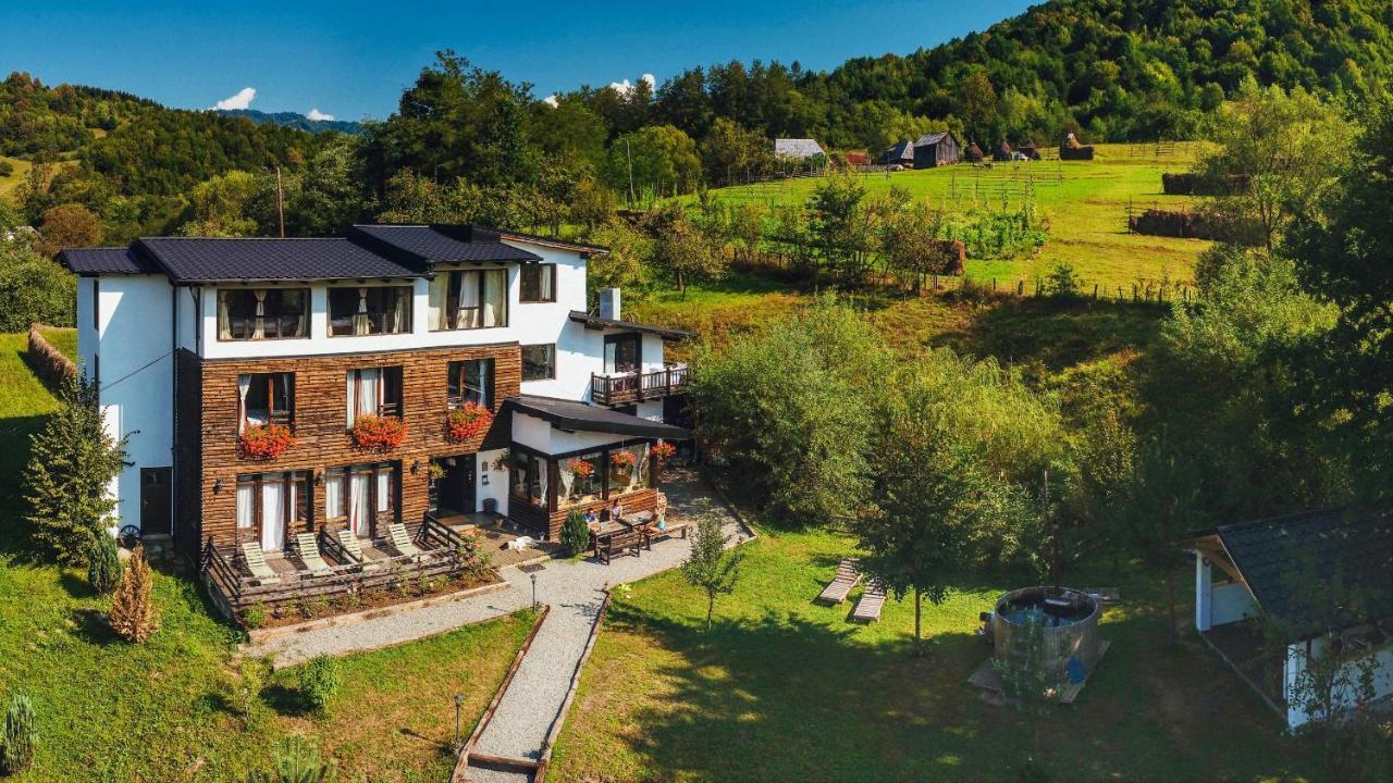 Hotel Talhaus à Vişeu de Sus Extérieur photo