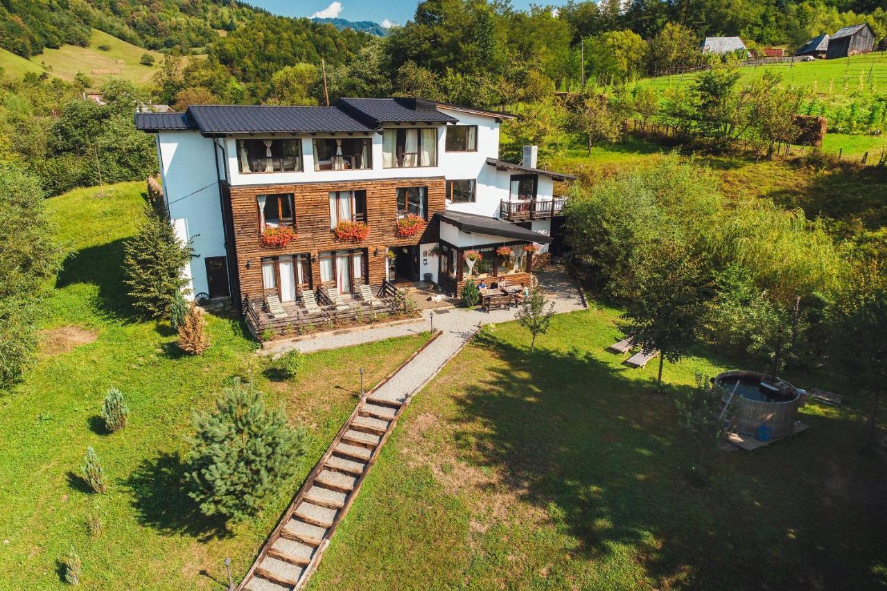 Hotel Talhaus à Vişeu de Sus Extérieur photo