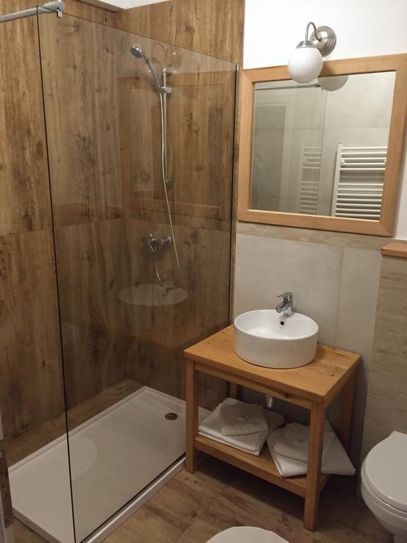 Hotel Talhaus à Vişeu de Sus Extérieur photo